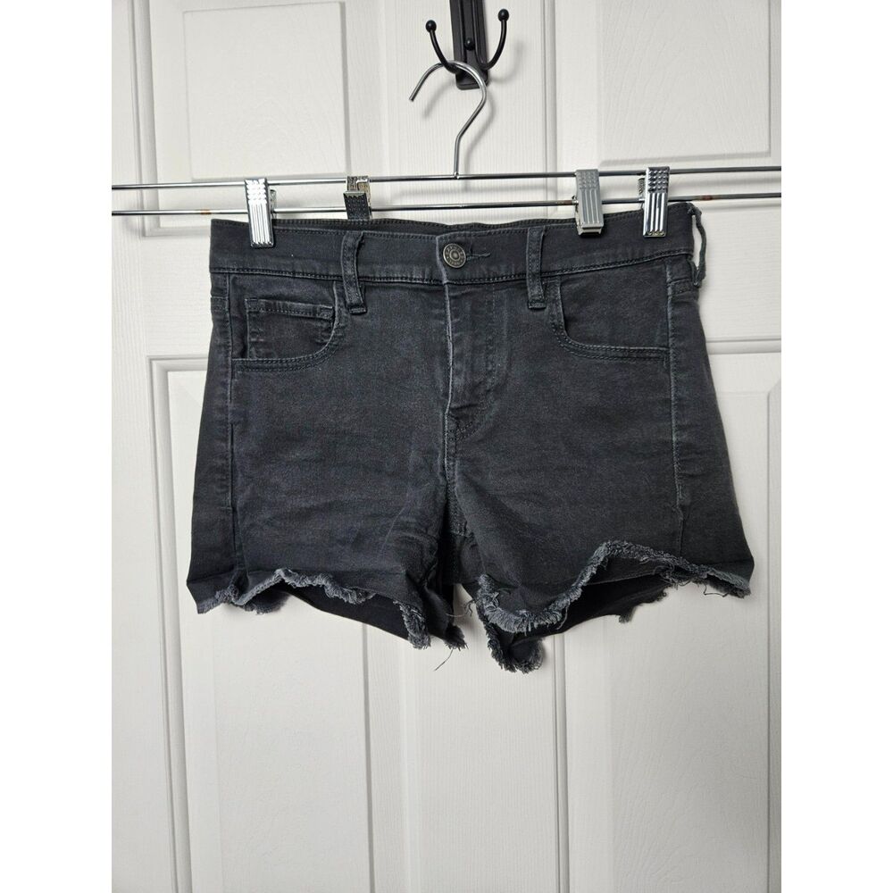 Express Mid Rise Size 2 Black Shorts